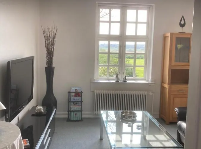 Store Lägenhet Vemb